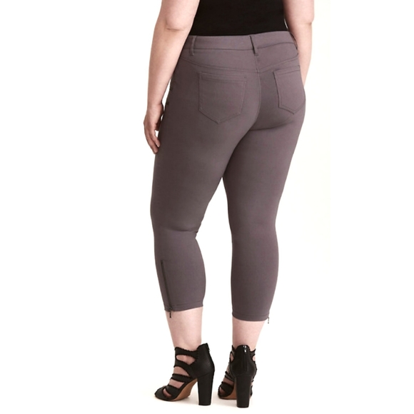 Torrid Grey Pants - Picture 2 of 4